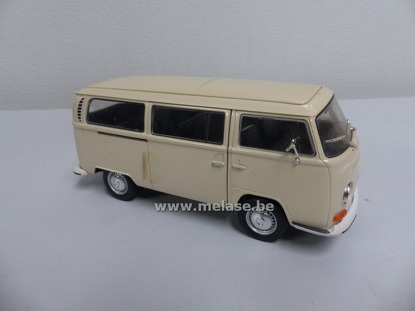 Miniatuurauto "Volkswagen T2"