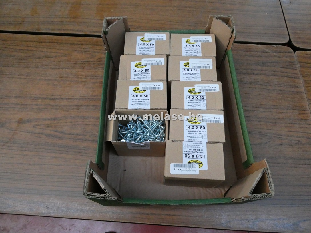 Spaanplaatschroeven "Benson Tools"