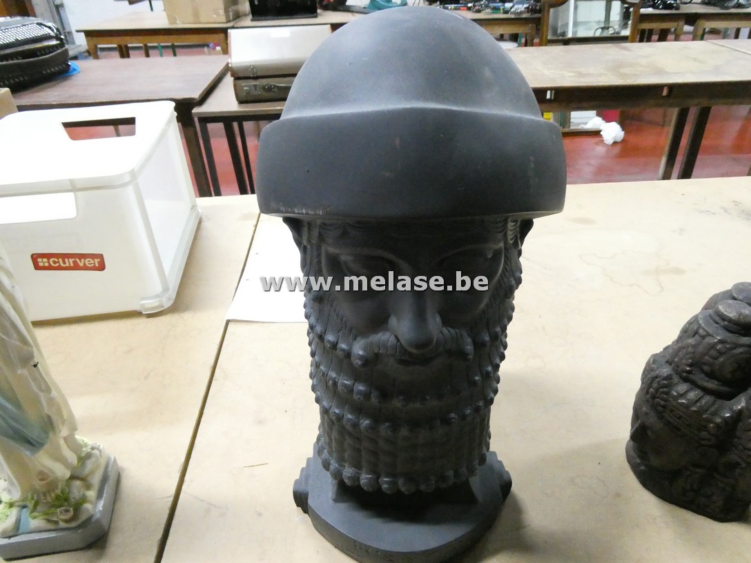 Replica van de buste van "Hammurabi"