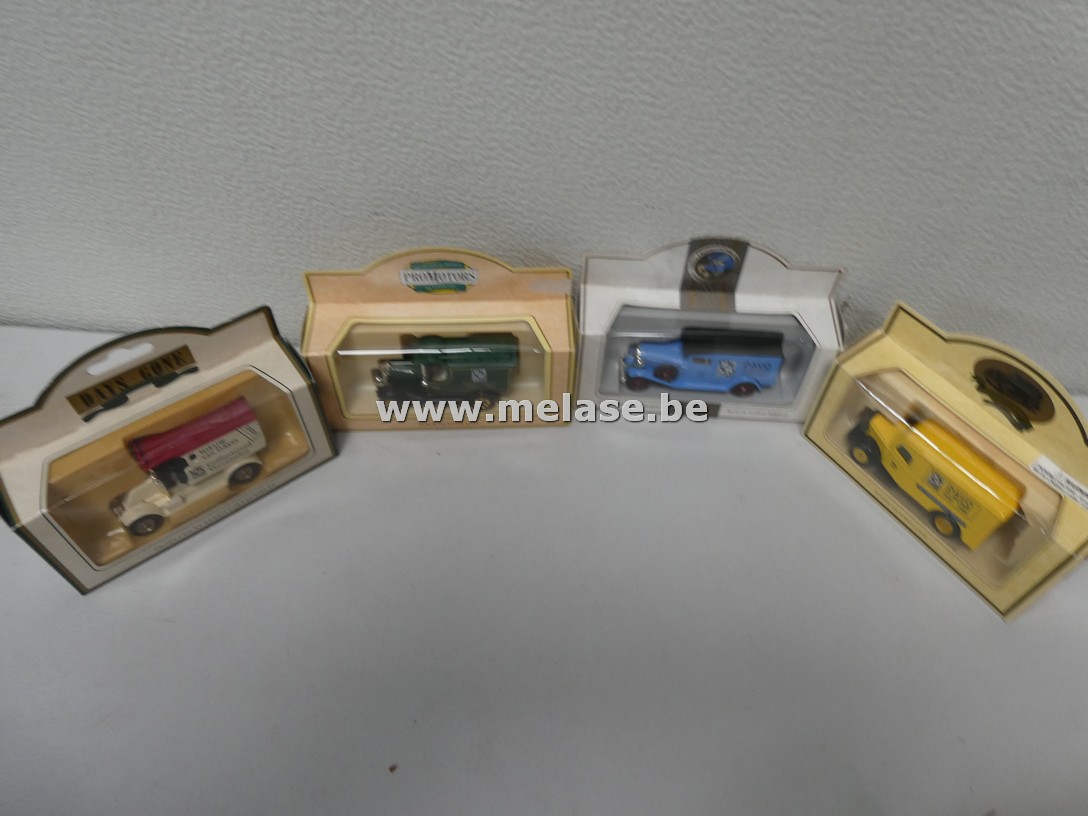 Miniatuurauto's "Lledo collectie"