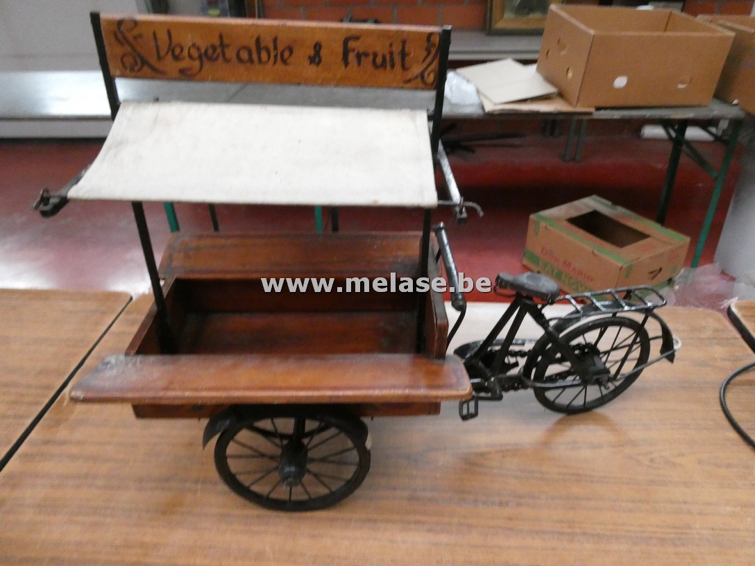 Miniatuur bakfiets "fruit en groenten"