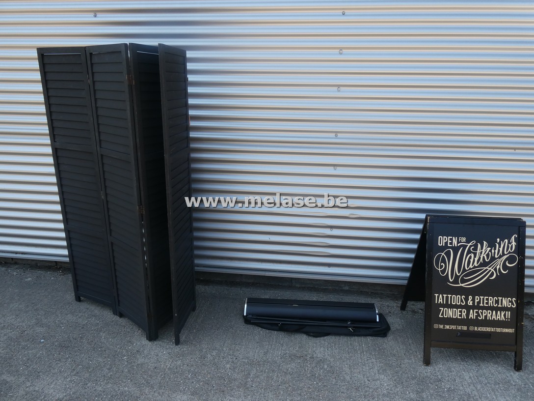 Stoepbord - houten paravant - banner