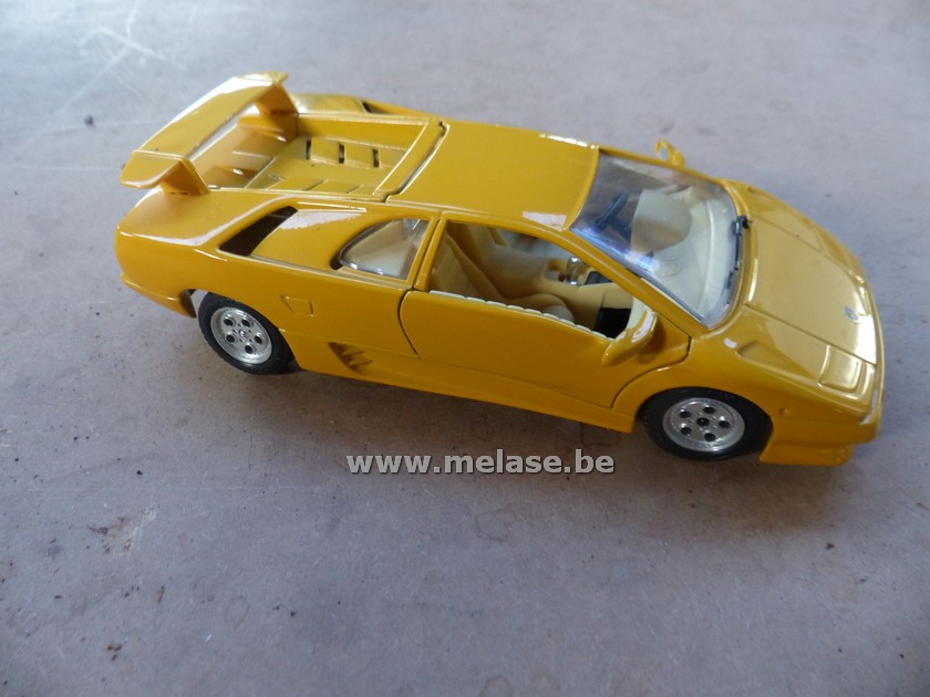 Miniatuurauto "Lamborghini Diablo - geel"