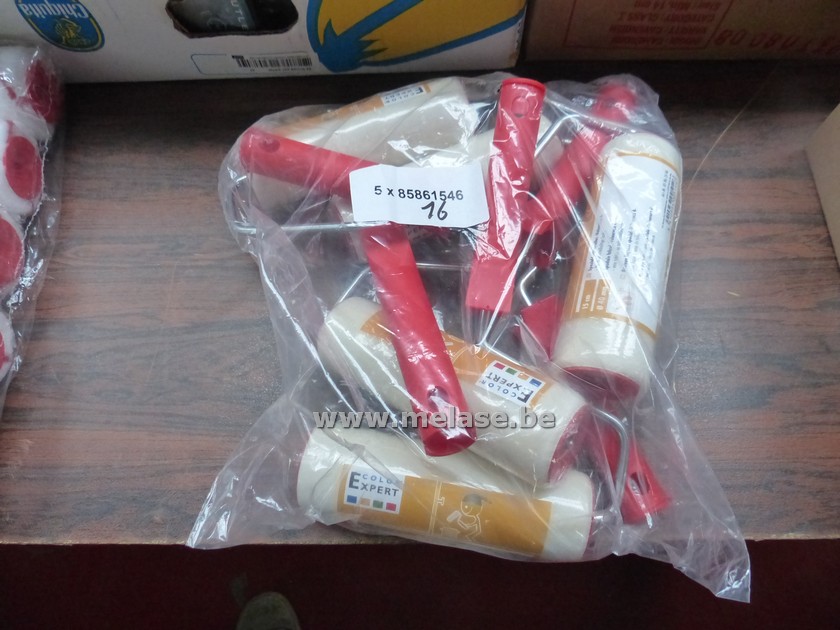 Verfrol "15 cm - met handvat"