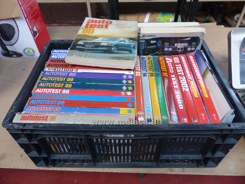 Bak diverse autoboeken