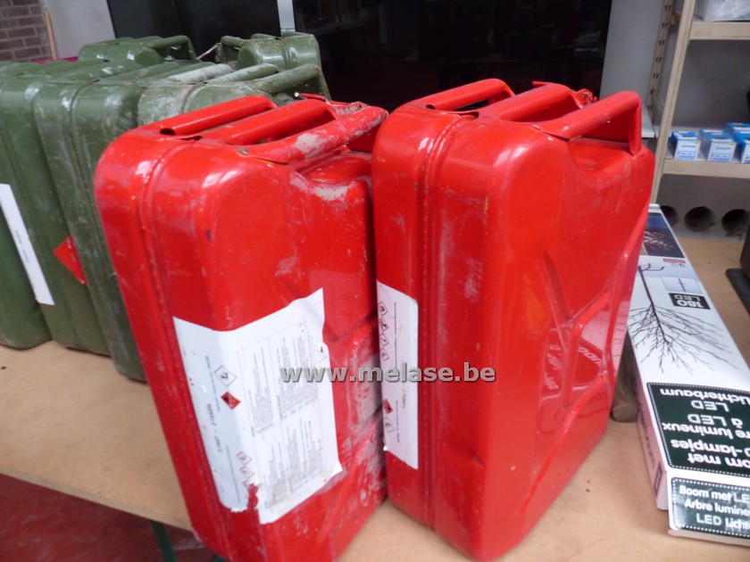 Jerrycans "rood"