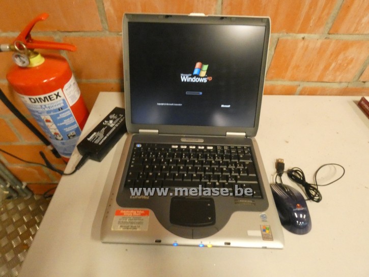 Laptop "Compaq Presario 2100"