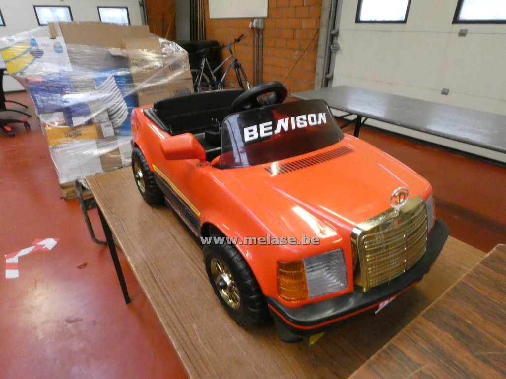 Speelgoedauto "Benison"