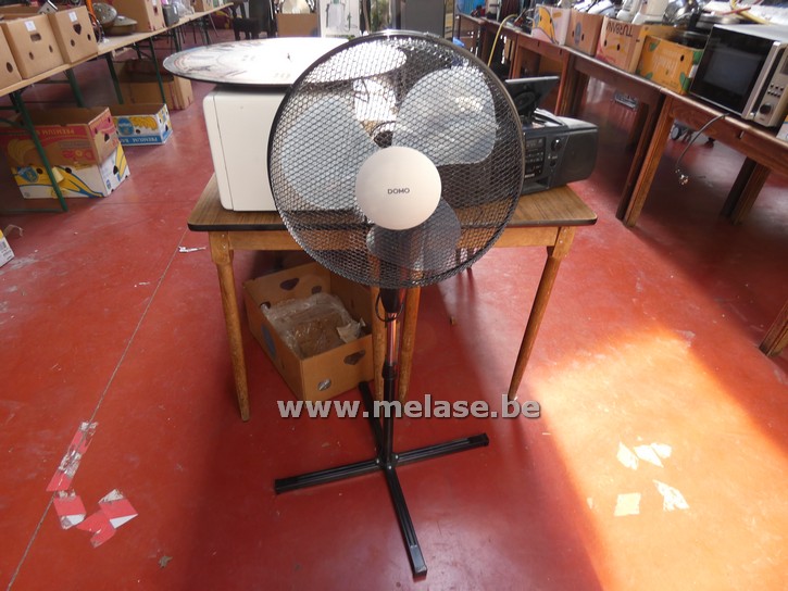 Ventilator op voet "Domo"