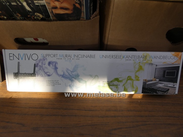 Universele kantelbare TV wandbeugel "Enivo"