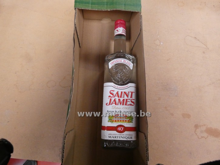 Fles "Rum Saint James"