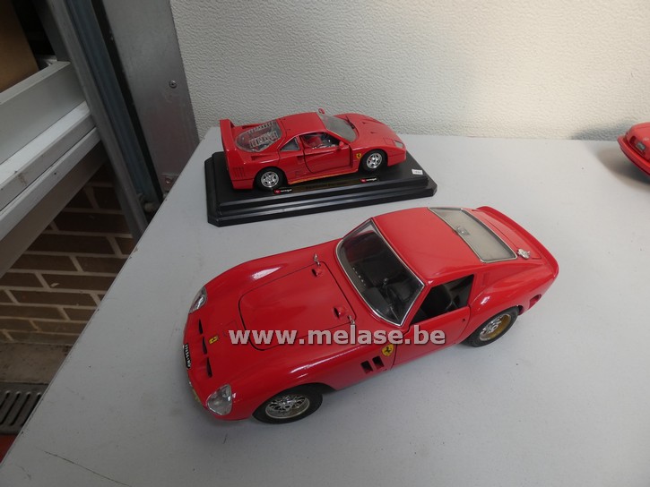 Miniatuurauto's "Ferrari"