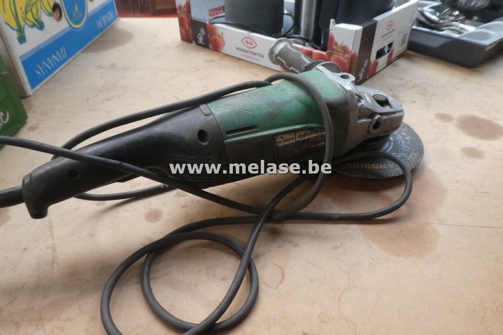 Slijpmolen "Hitachi G23S"