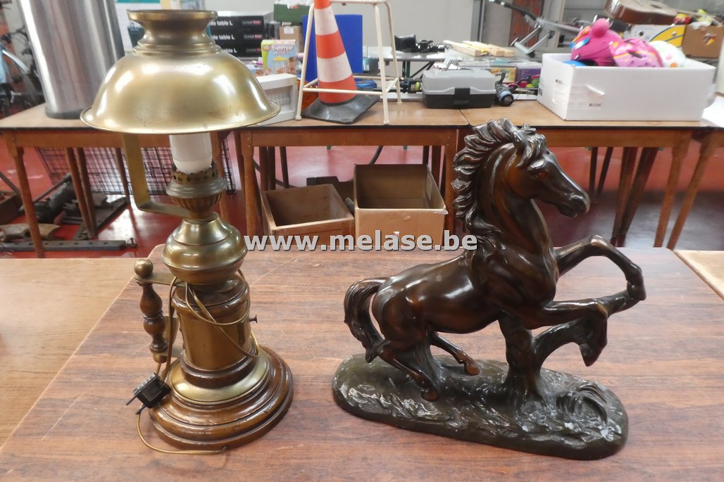 Tafellamp en beeld "paard"