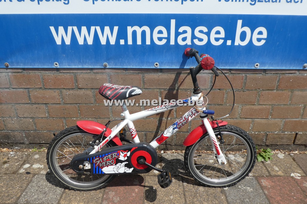 Kinderfietsje "Super Hero"
