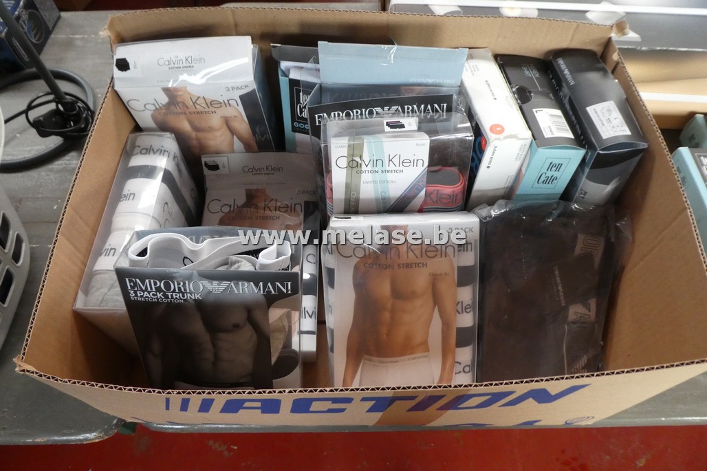 Onderbroeken "Calvin Klein en Armani"