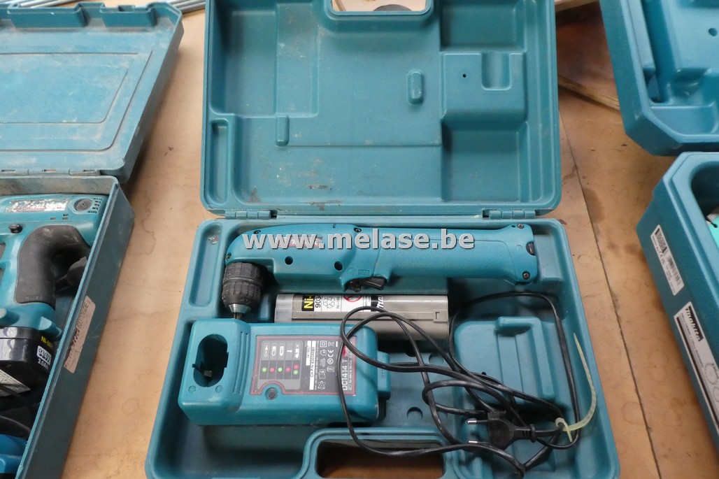 Haakse boormachine "Makita"