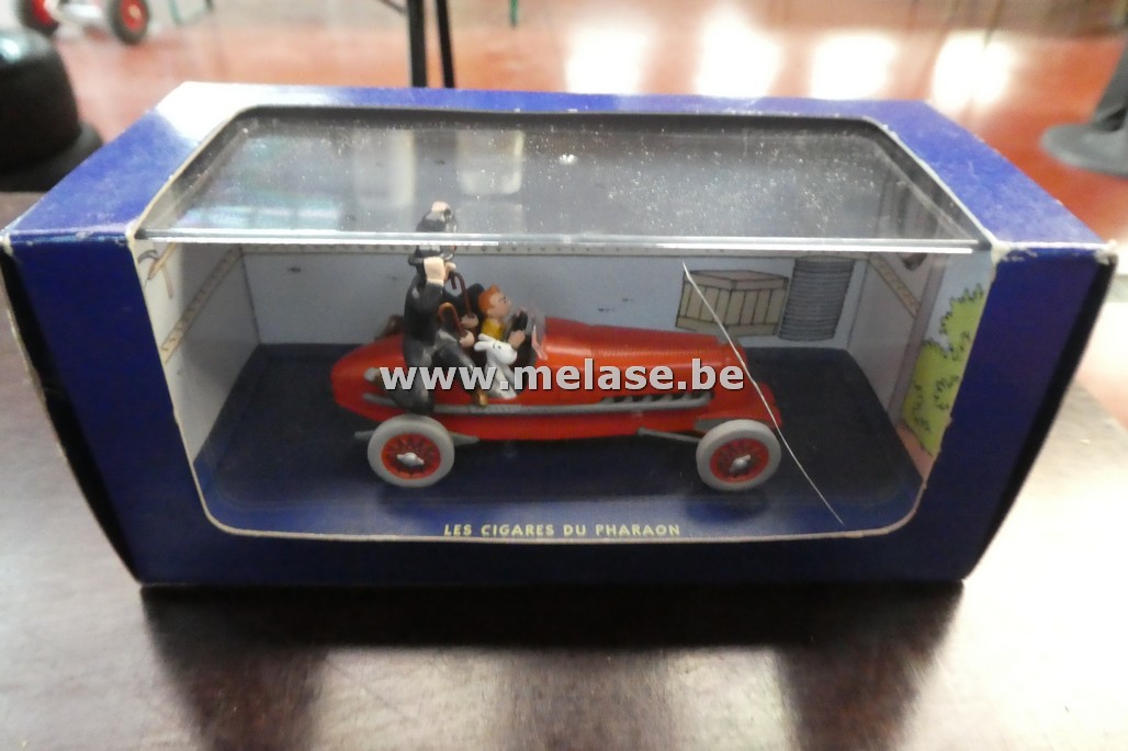 Miniatuur auto uit Kuifjestrip "Le Bolide Rouge des Cigares du Pharaon"