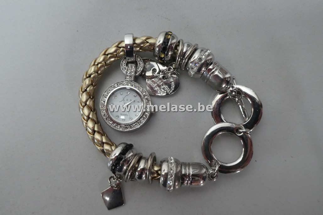 Bedelarmband met uurwerk