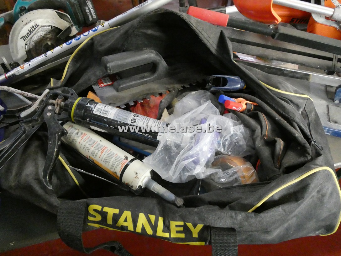 Tas "Stanley" + inhoud