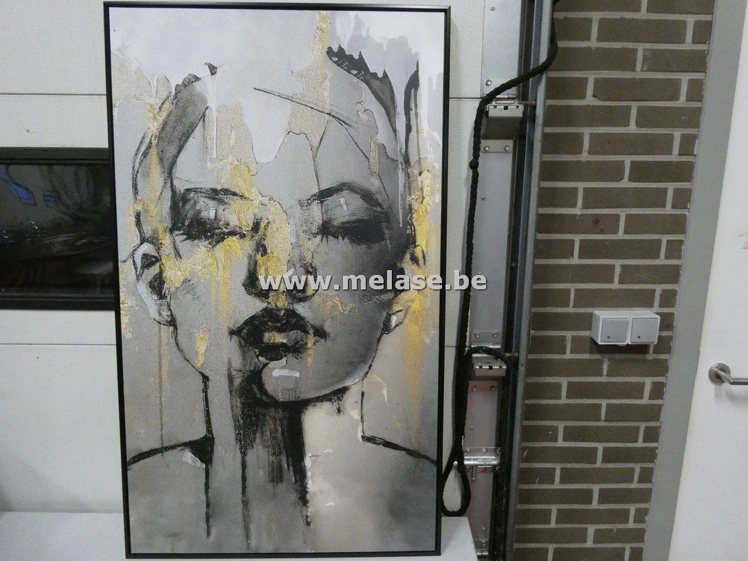 Canvas in kader "dameshoofd"