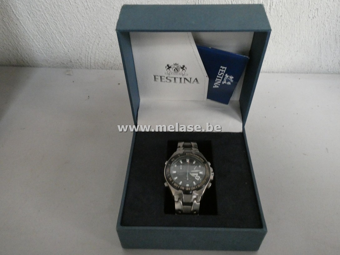 Herenhorloges "Festina"