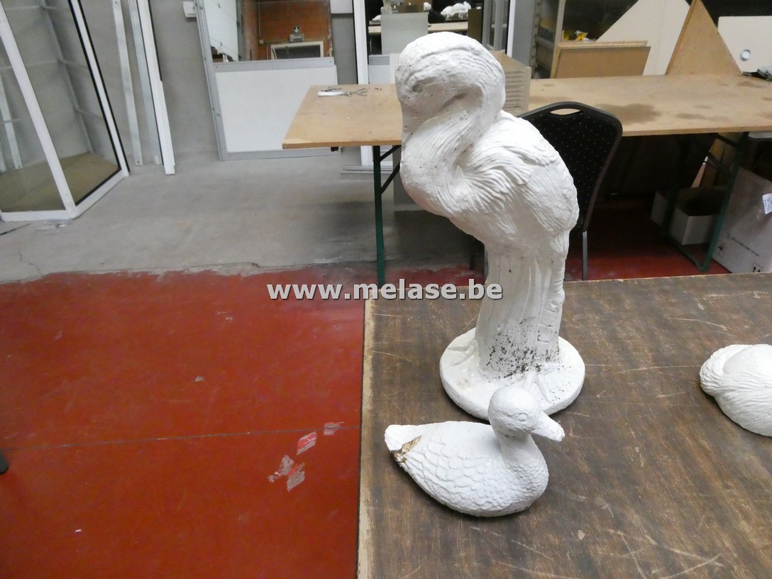 Betonnen tuinbeelden "reiger en eend"