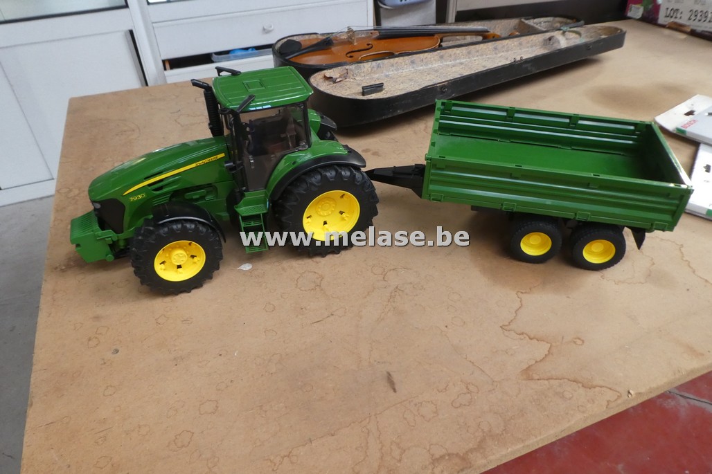 Miniatuur tractor "John Deere"