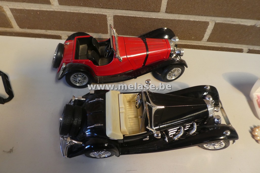 Miniatuurauto's "Jaguar  - Mercedes"
