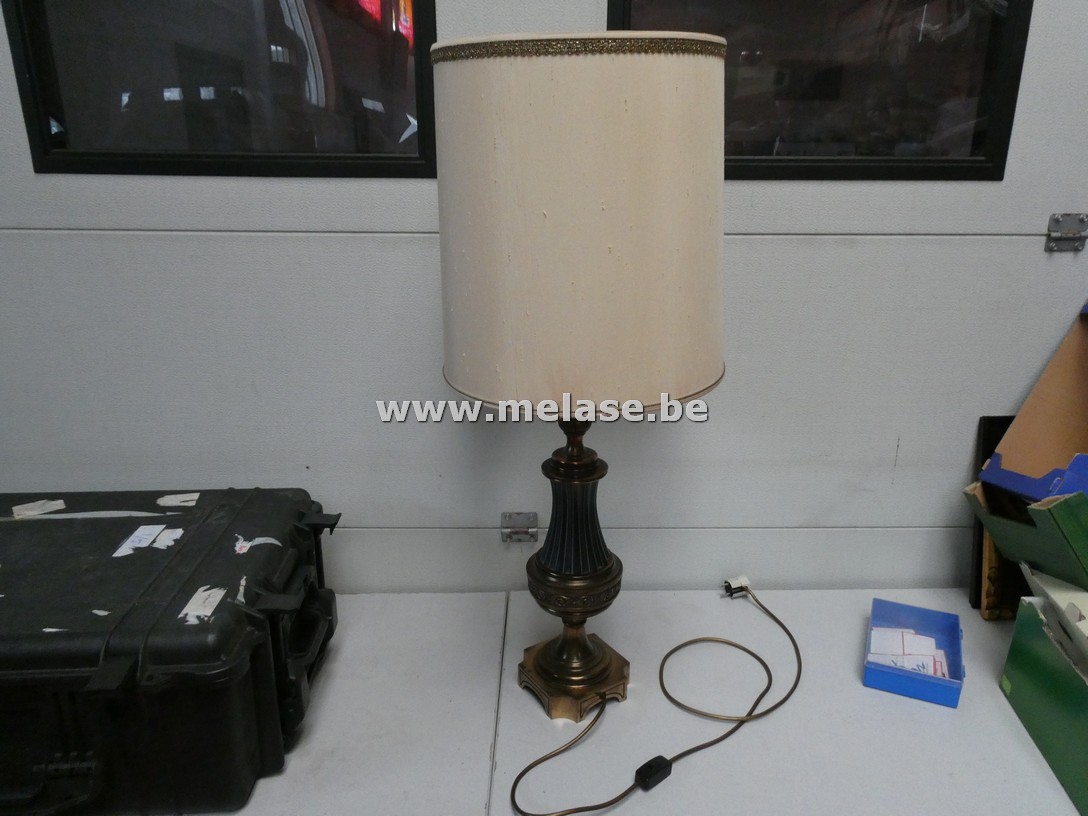 Schemerlamp "koperen voet"