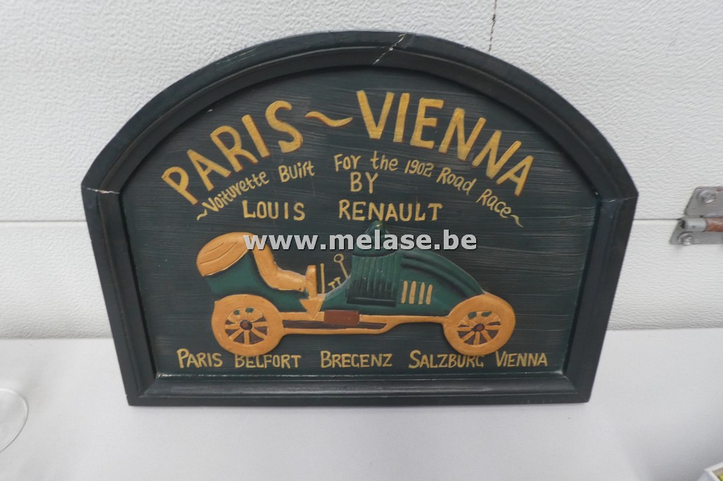 Houten wanddecoratie "Paris-Vienna - Renault"