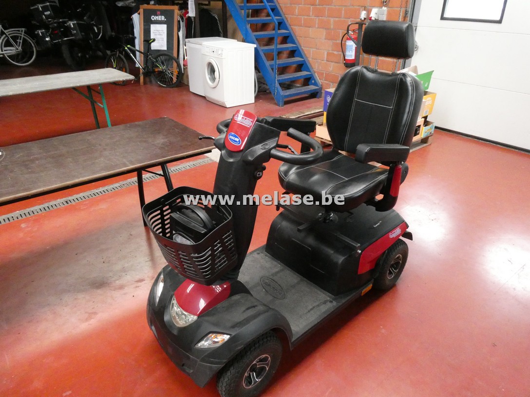 Scootmobiel "Invacare"