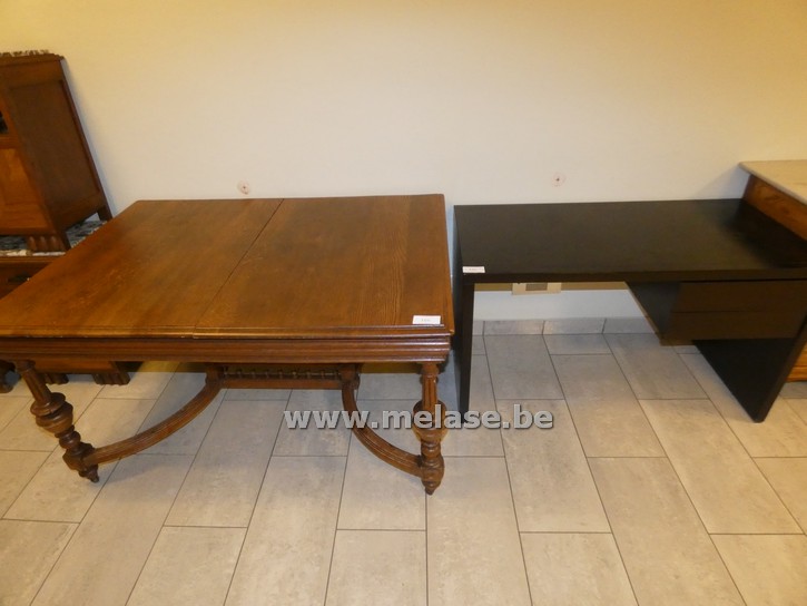 Tafel + bureel