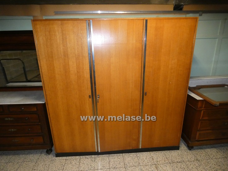 Wandkast "3 deuren"
