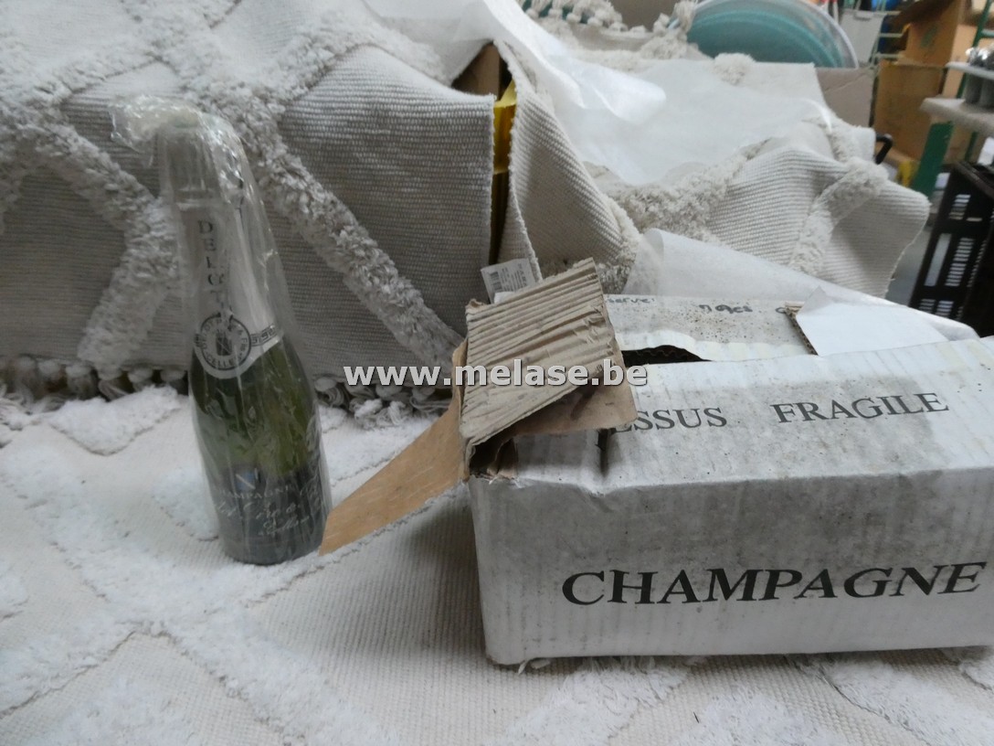 Champagne "Delot"
