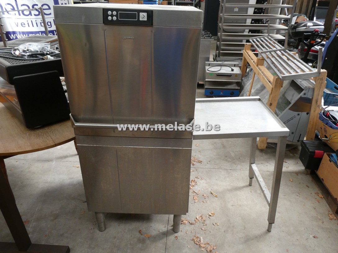 Doorschuifvaatwasser "SMEG"