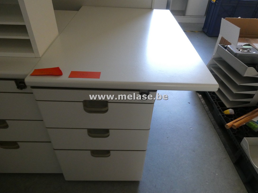 Ladenblok "3 laden"