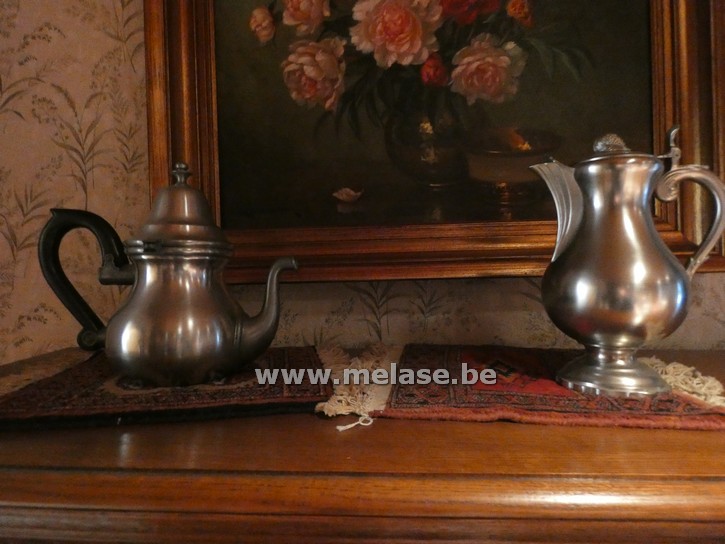 Vintage thee- en koffiekan "in tin"