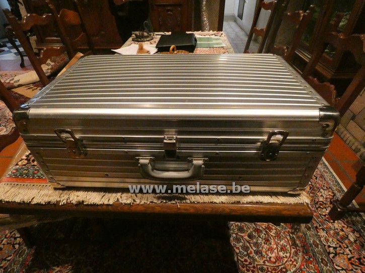 Vintage koffer "in aluminium"