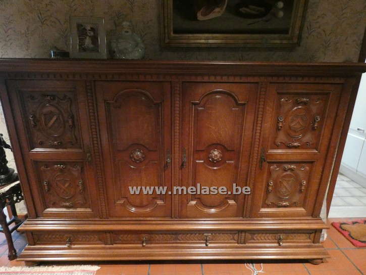 Massief eiken dressoir