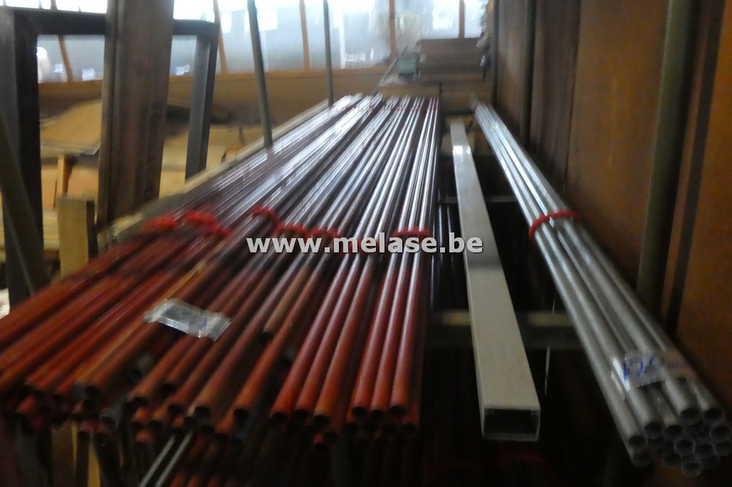Metalen buizen