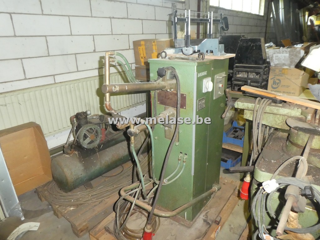 Puntlasmachine "Dalex"