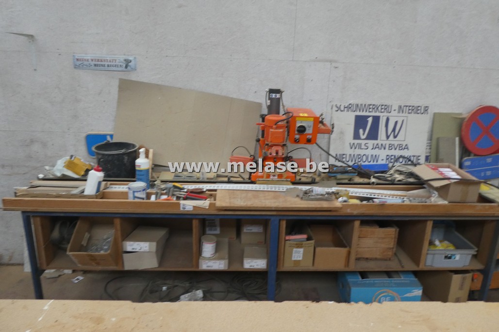 Werkbank + inhoud